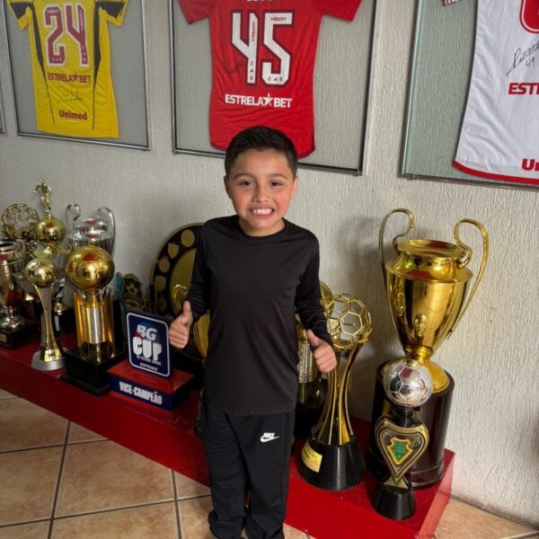 Jovem atleta de Coronel Barros passa por avaliação no Internacional