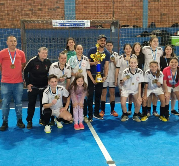 Esporte Clube Ijuí é campeão da segunda Copa Amuplam de Futsal Feminino
