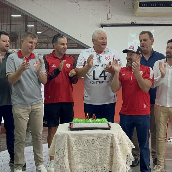 São Luiz comemora 88 anos com lançamento de uniforme